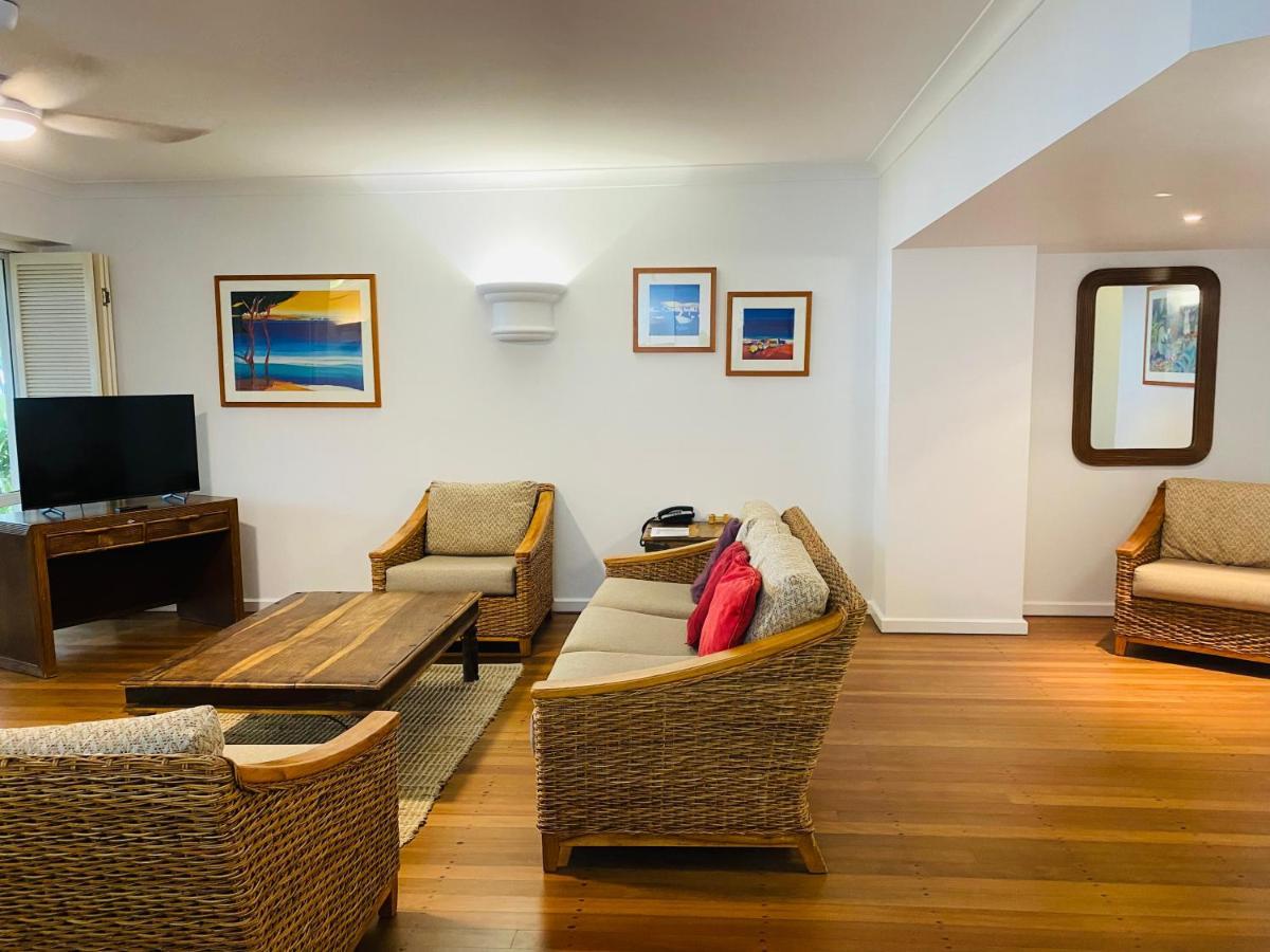Beachview Apartments At Villa Paradiso Palm Cove Exterior foto
